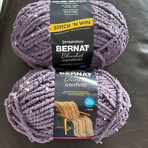 Bernat blanket confetti yarn
Size 176 yds
Color:amethyst confetti
NWT
2PKG/15.00